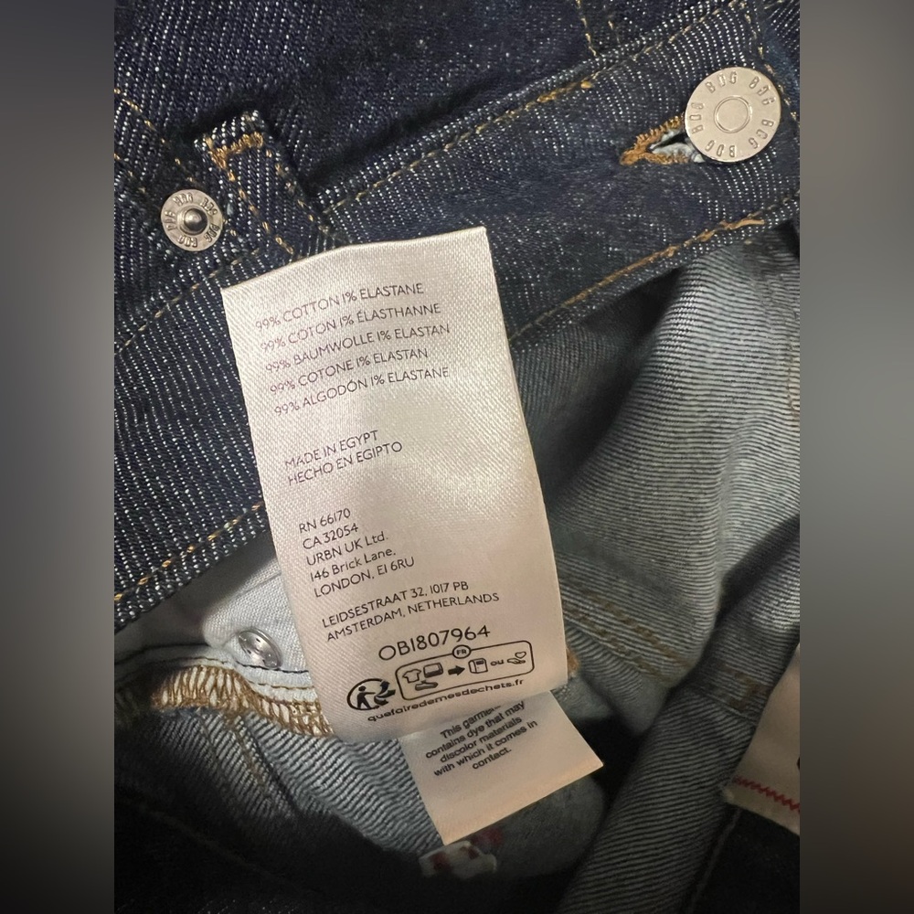 BDG Mid Rise Skinny Jean - Picture 3 of 5